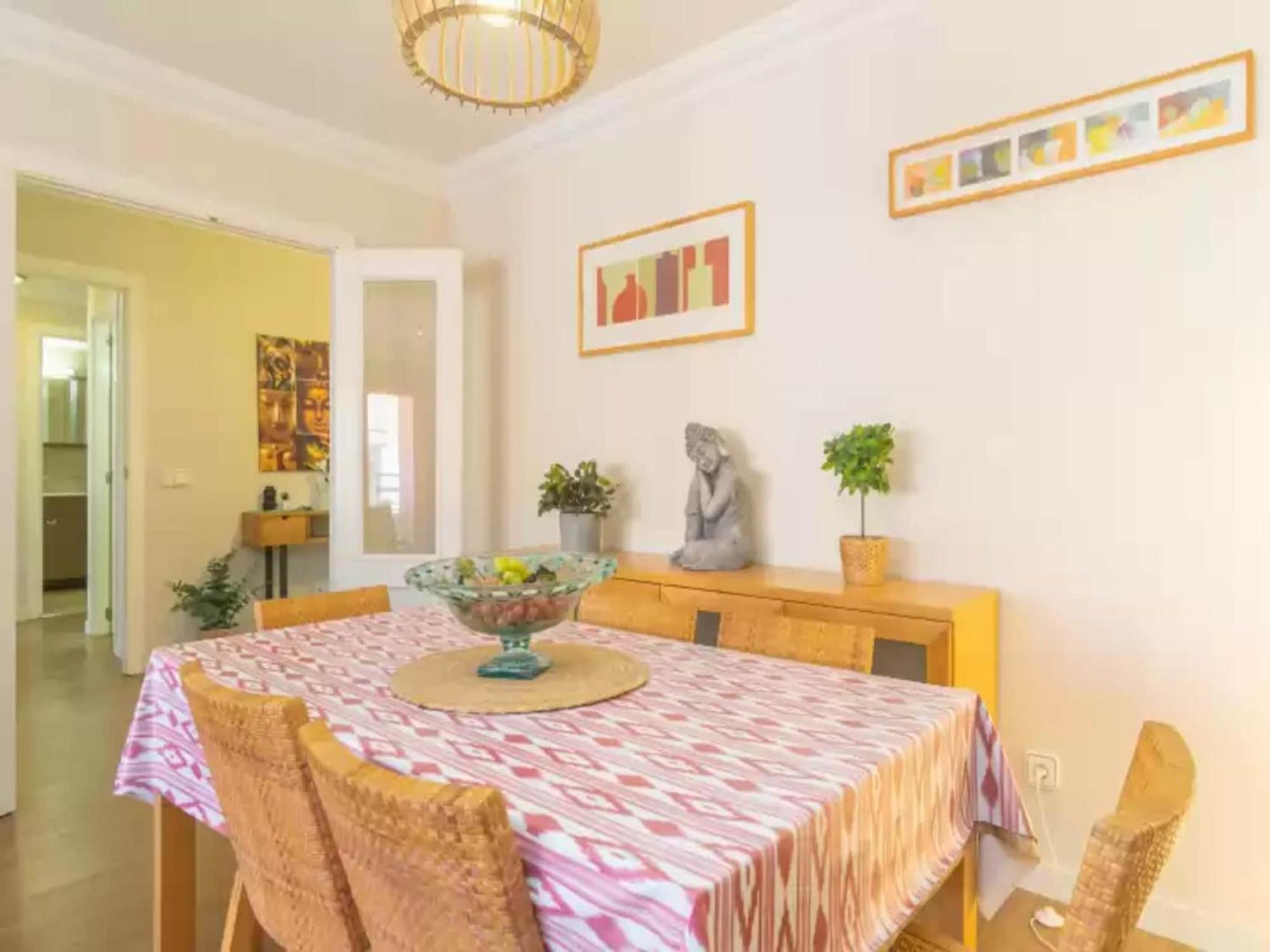 Snug Near Holiday home *